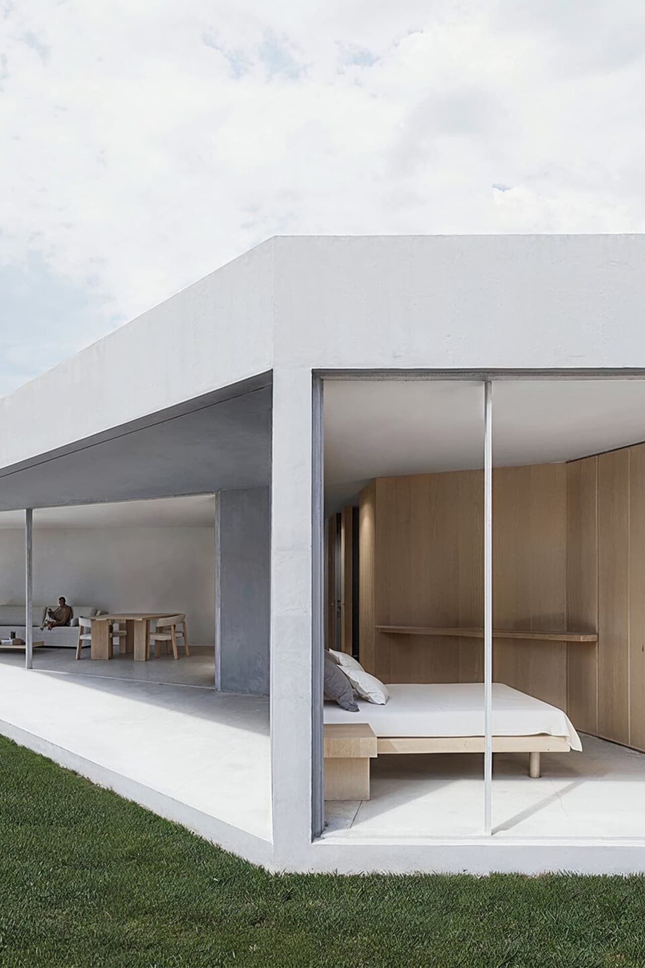 casa en un triangulo 01